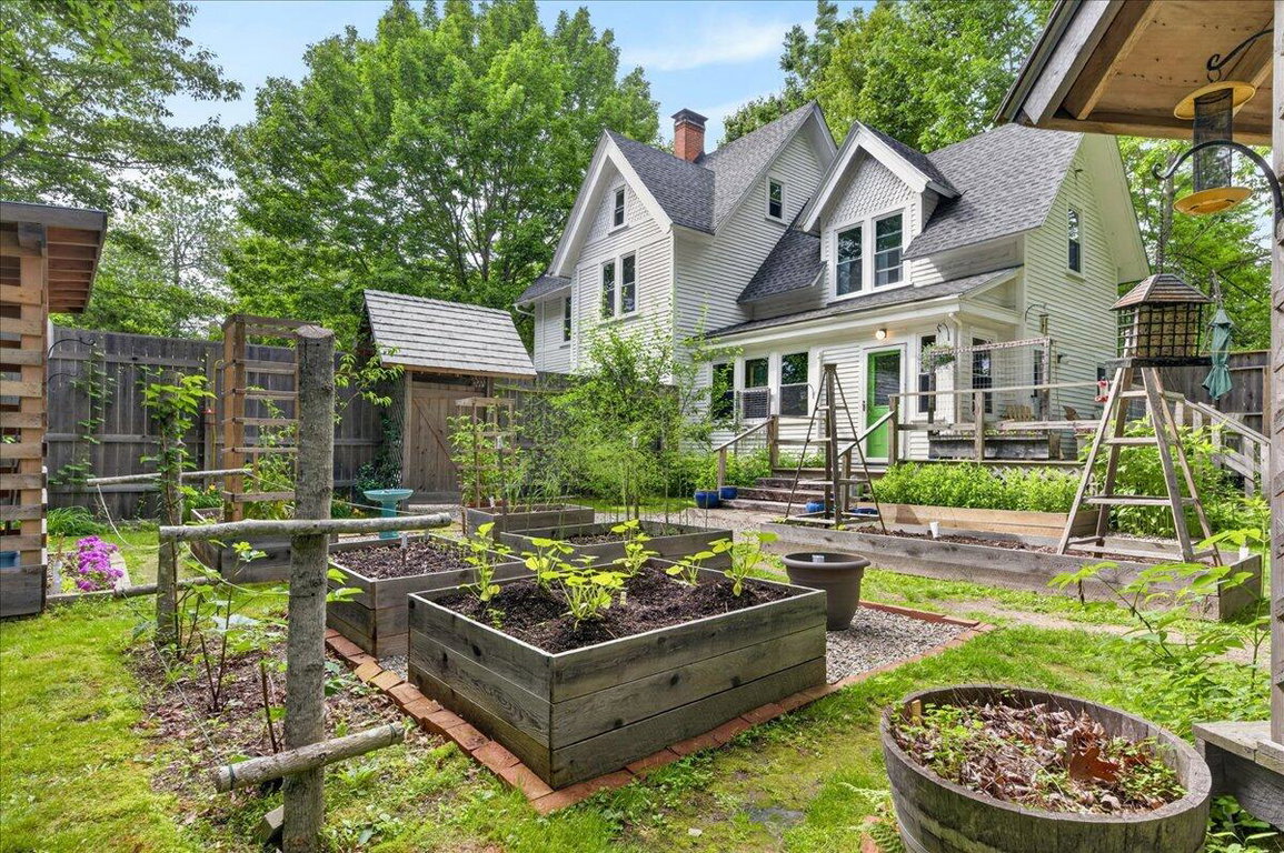 57 Ellsworth Rd. Blue Hill