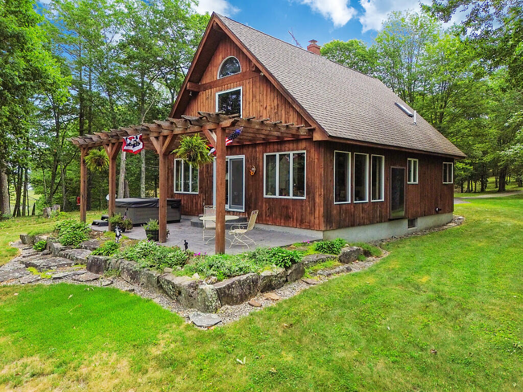 691 Middle Road Dresden