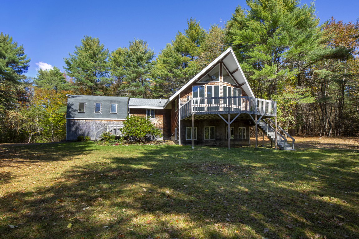 138 Cross Point Road Edgecomb