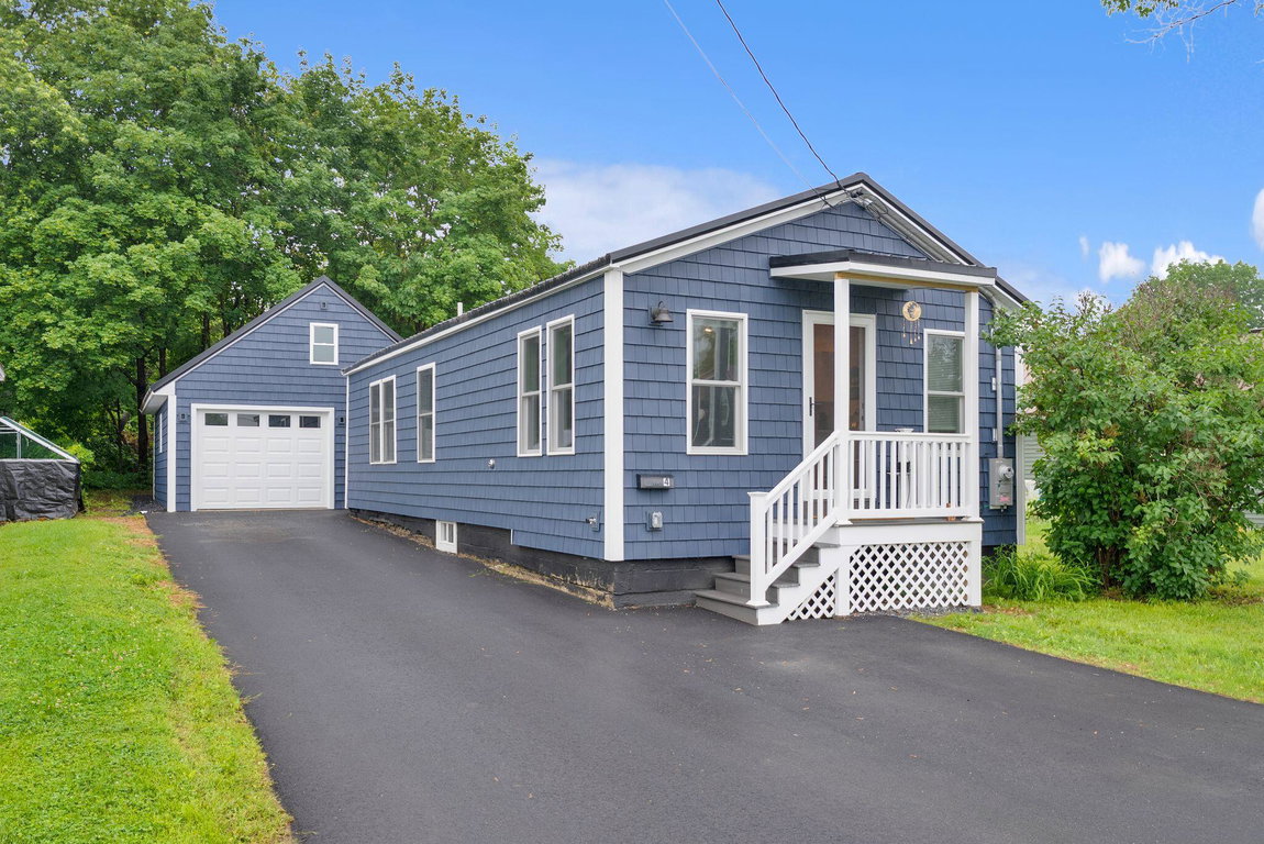 4 Broad Street Waterville