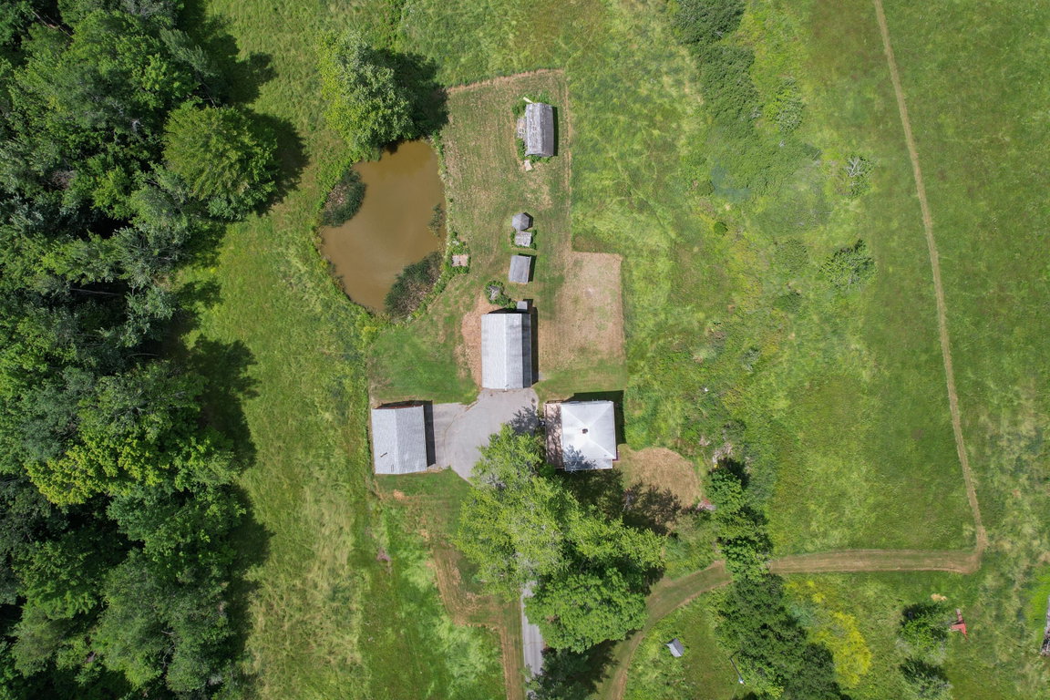 455 Bayside Road