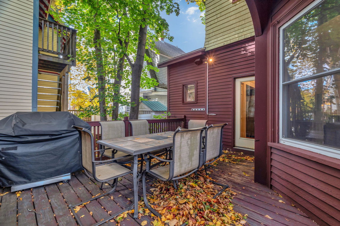 70-web-or-mls-11-high-st