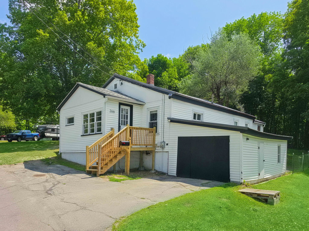 266 Lincoln Street Pittsfield