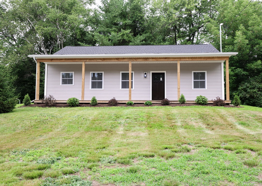 684 Main Street Wilton