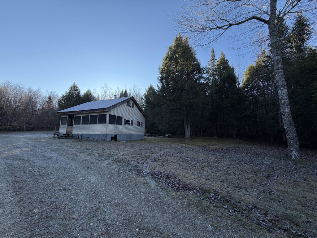 2304 Maxwell Road Springfield