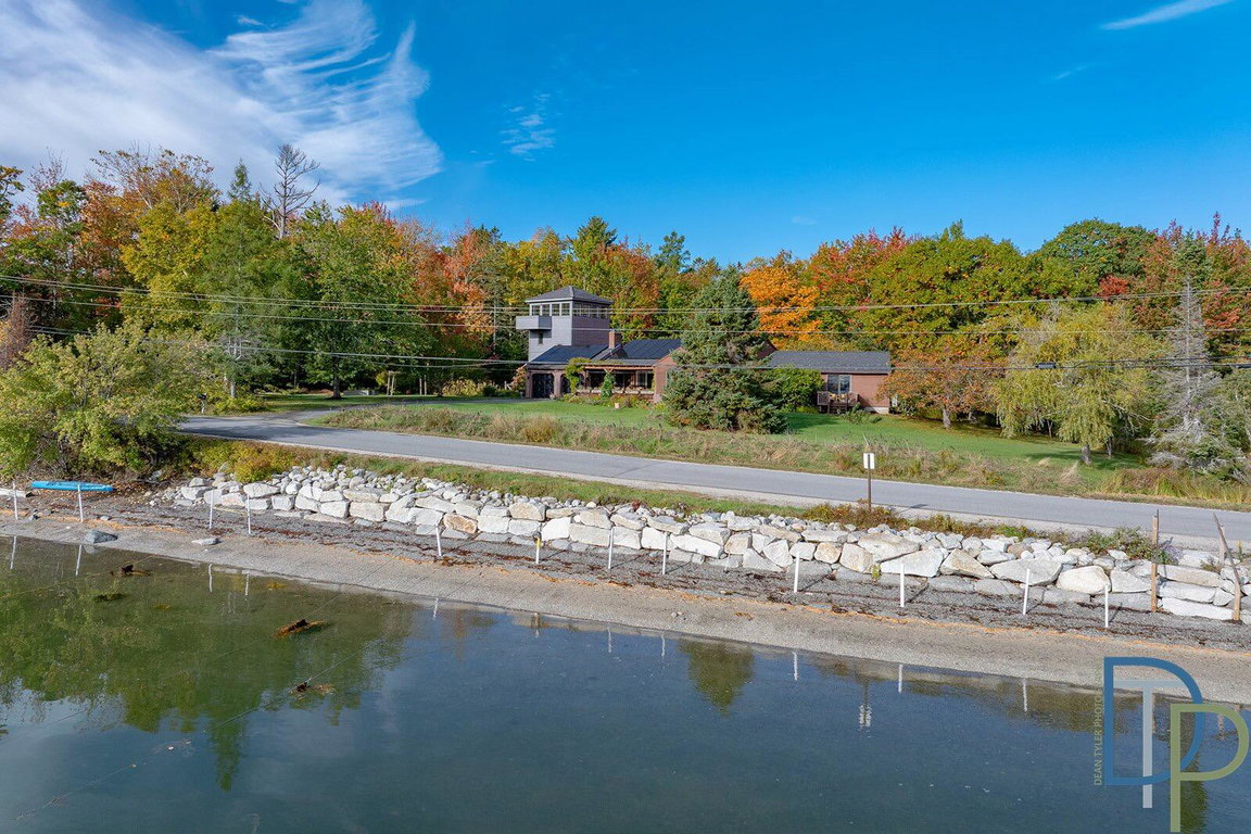 1035newburyneck - 104