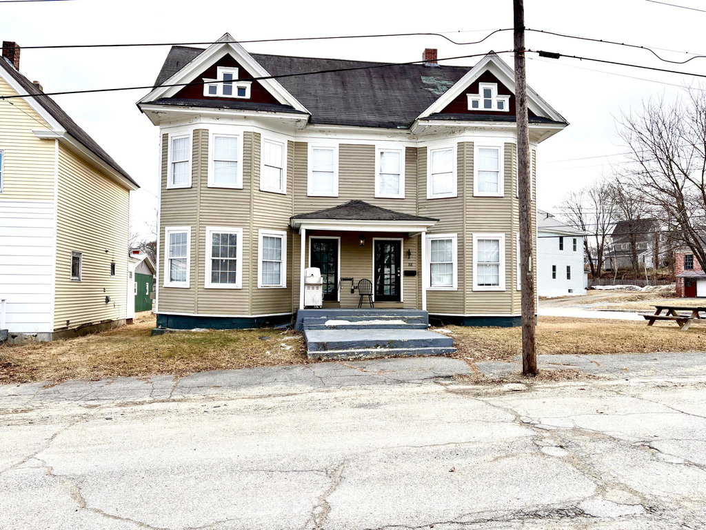 88 Pine Street Millinocket