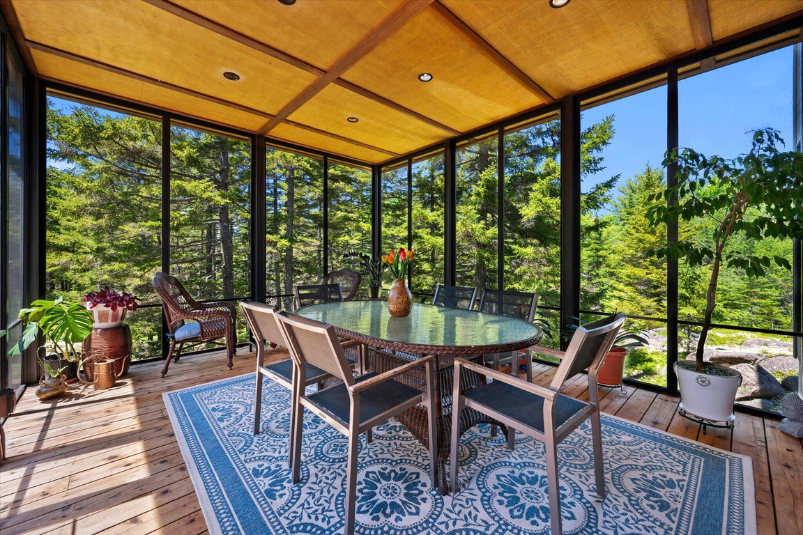 Screen Porch