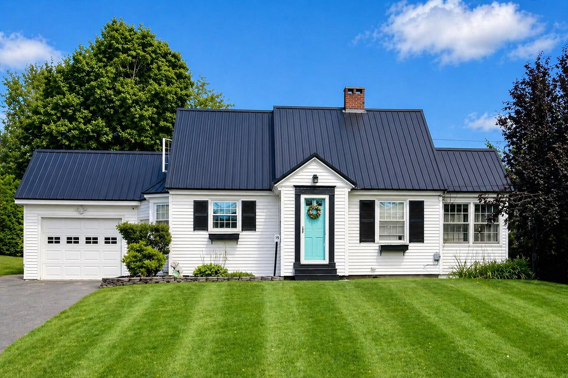 73 Hillside Street Presque Isle