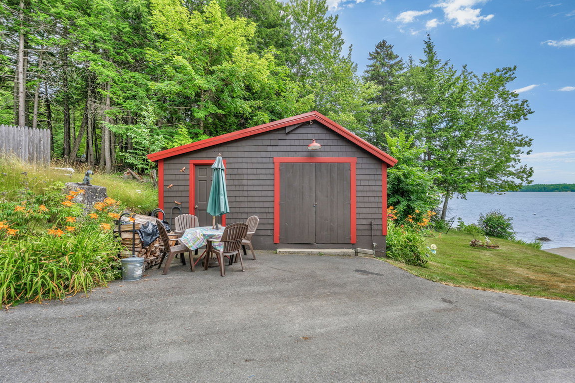 8-web-or-mls-293-scotts-neck-rd