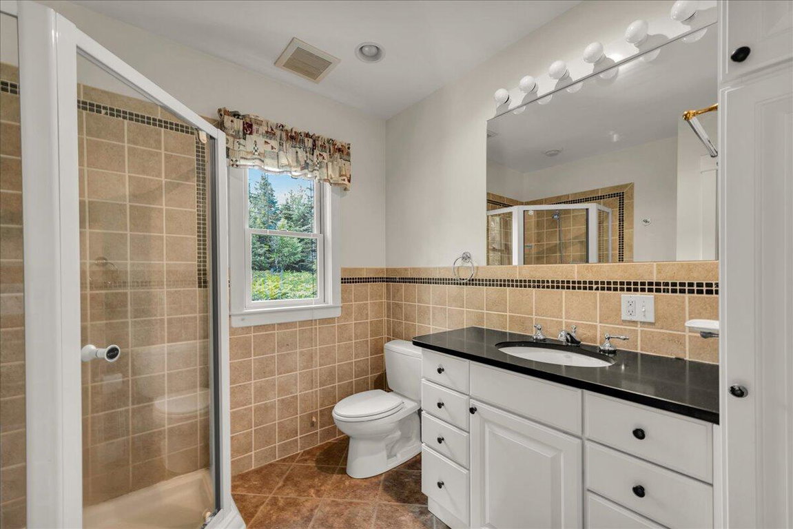 178-70 Ledgewood Ln. (60 of 105)