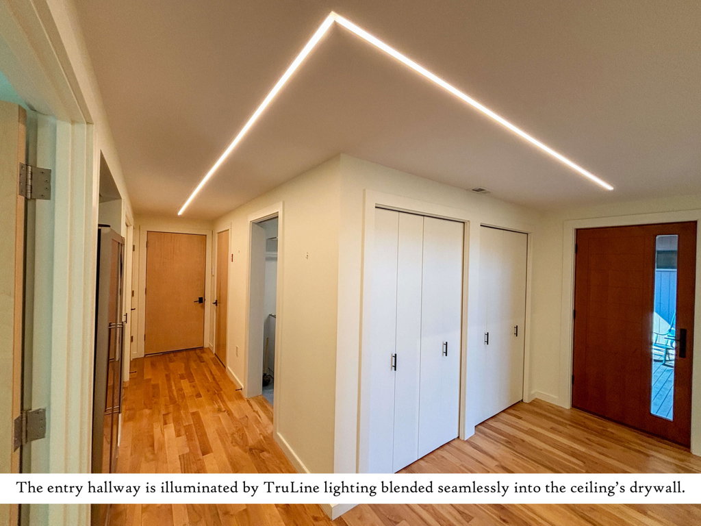 Entry Hallway (3), label