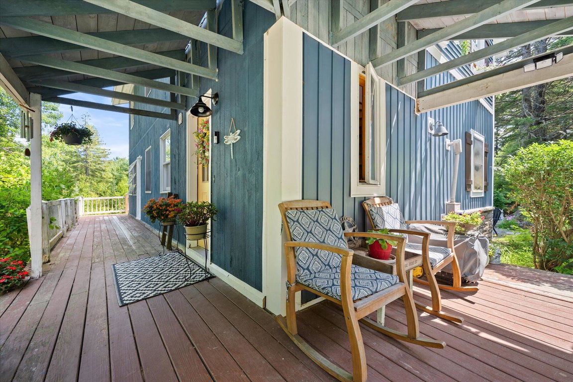 43-Front Porch