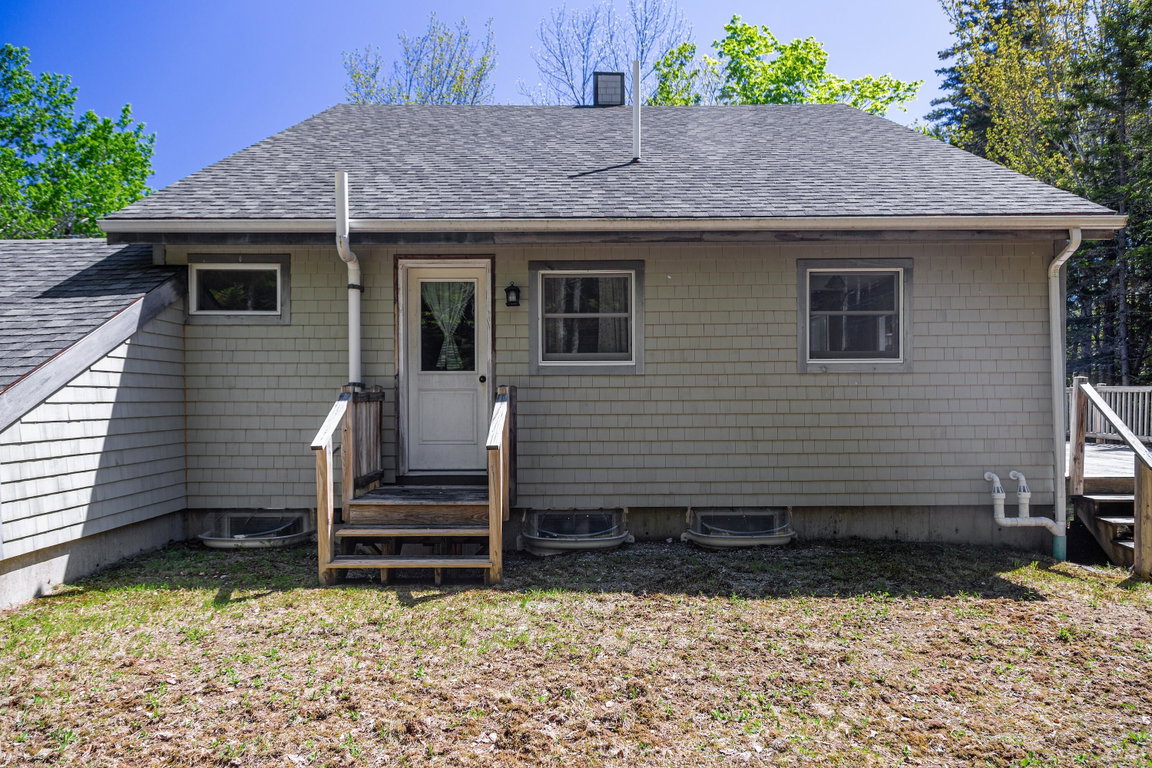 108-Otter-Creek-Exterior-6