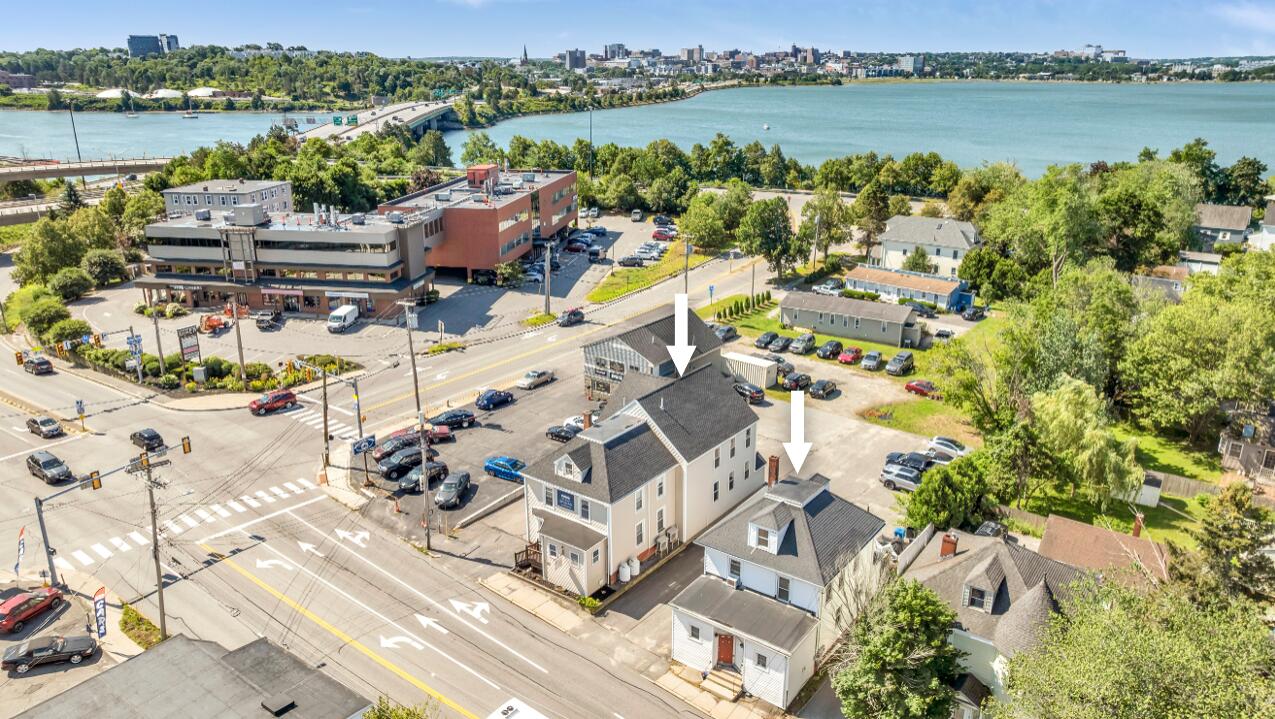 522-526 Washington Avenue Portland