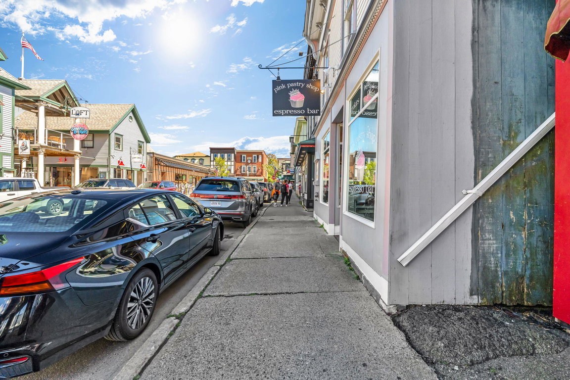 51-web-or-mls-14-cottage-st
