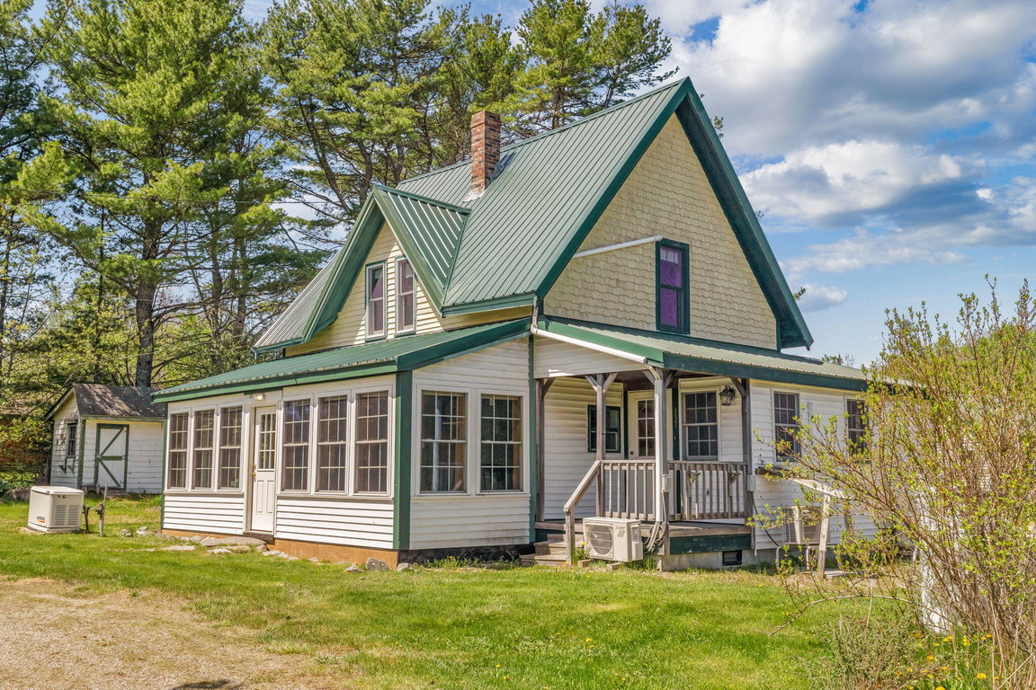 17-web-or-mls-137-w-franklin-rd