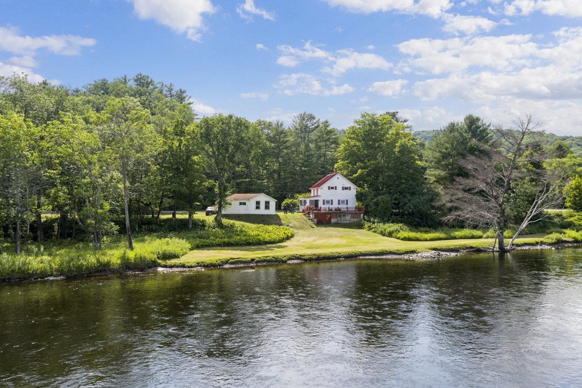 2481 Kennebec River Road Concord Twp