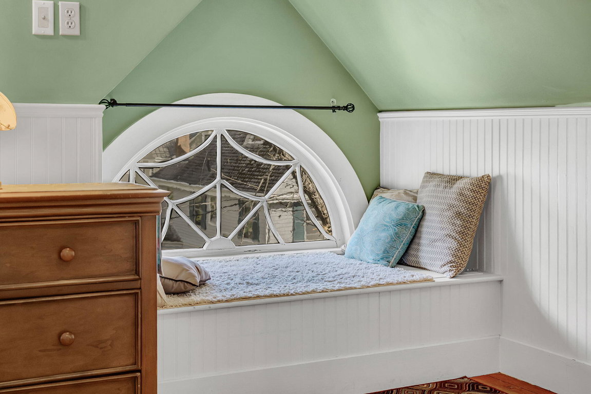 57-web-or-mls-11-high-st