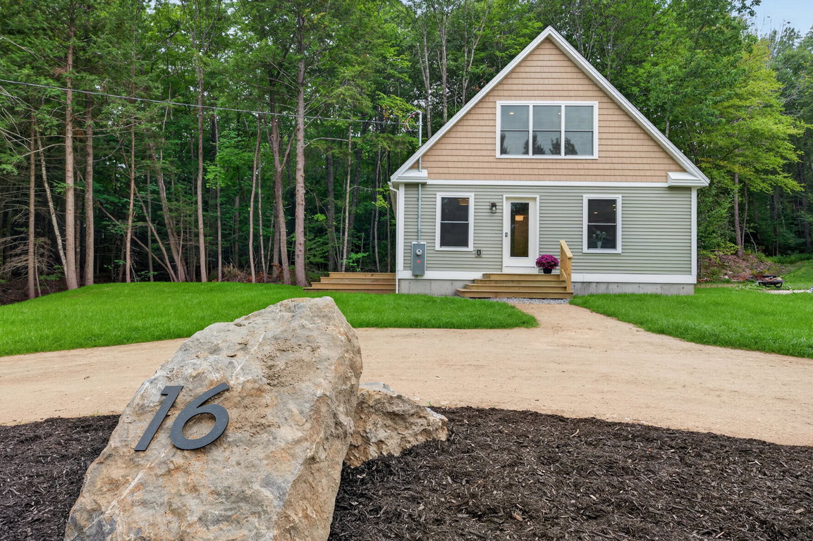16 Birdsong Lane Windham