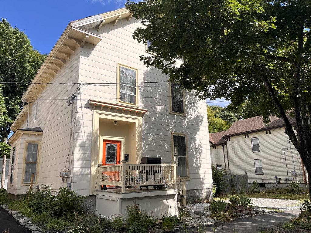 103 Grove Street Bangor