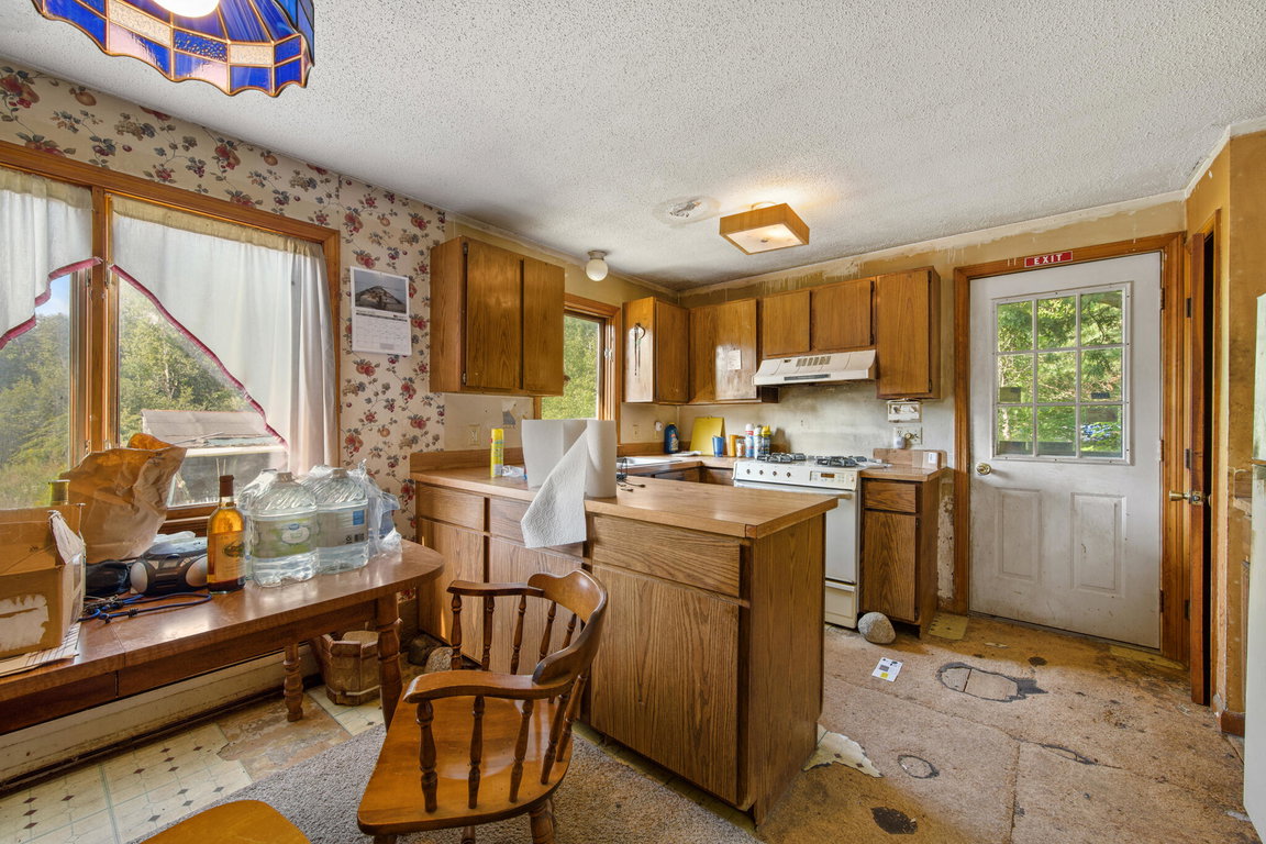 40 Red Bridge Road, Ellsworth