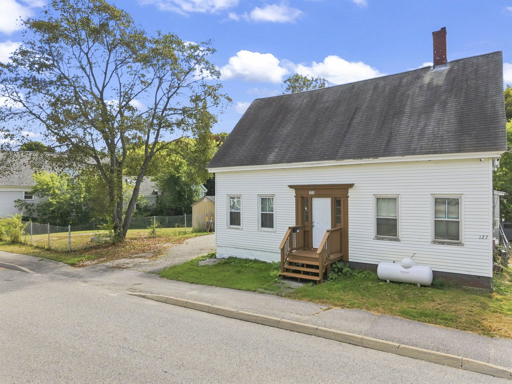 131 Common Street Saco