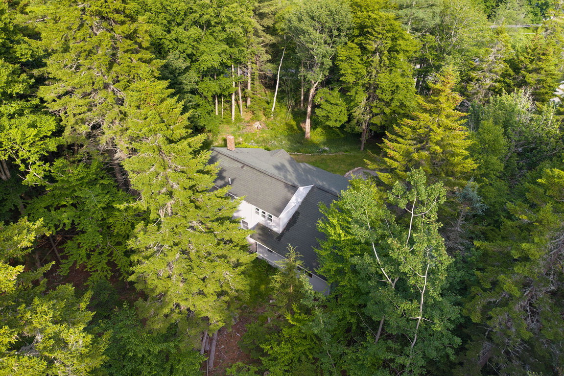 5 Cedar Hill Rd