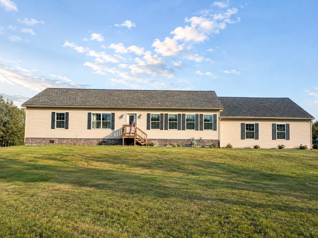 338 Marshfield Flats Road Marshfield