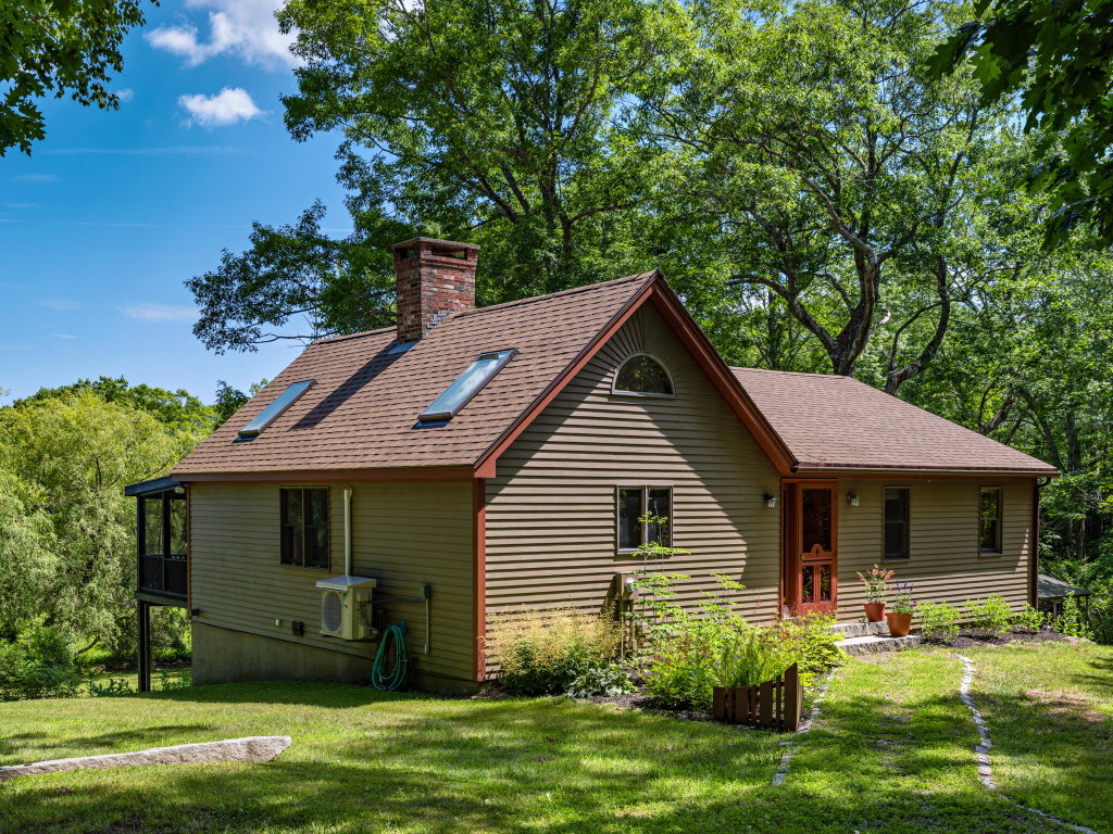 43 Lakeman Lane Thomaston