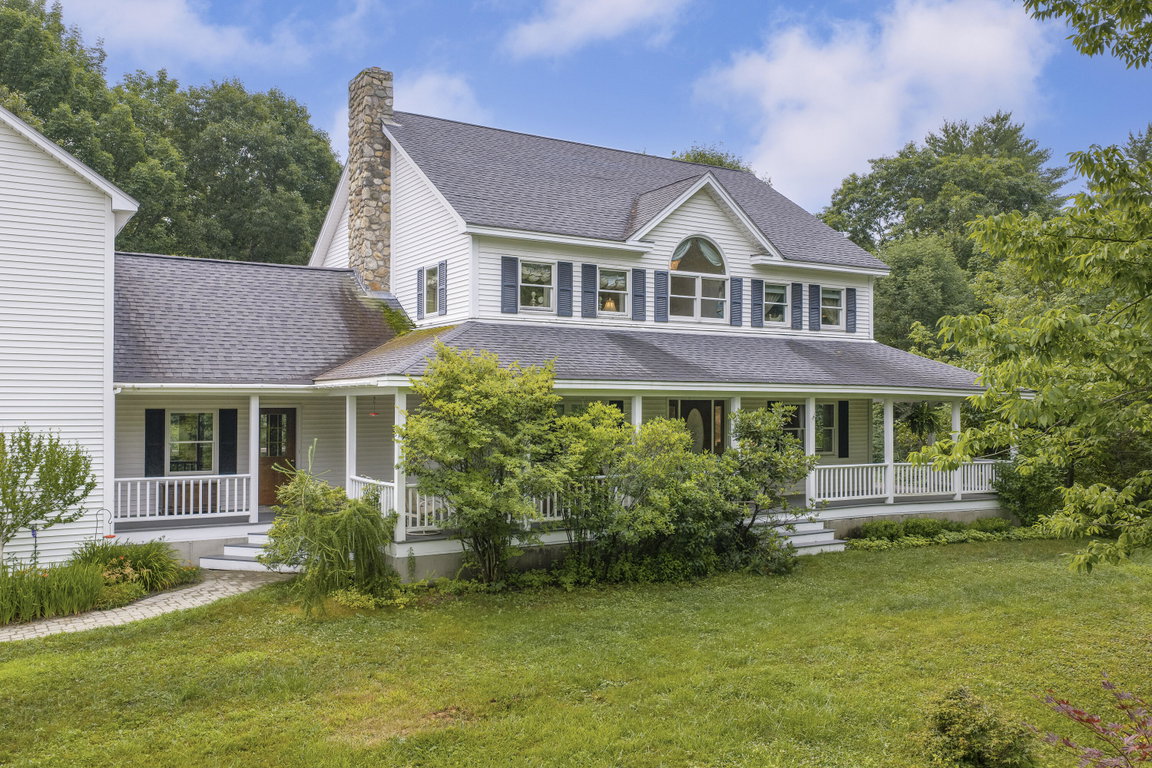605 River Road Windham