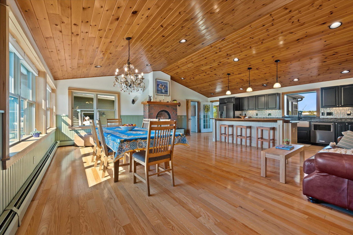 034-Kitchen, Dining