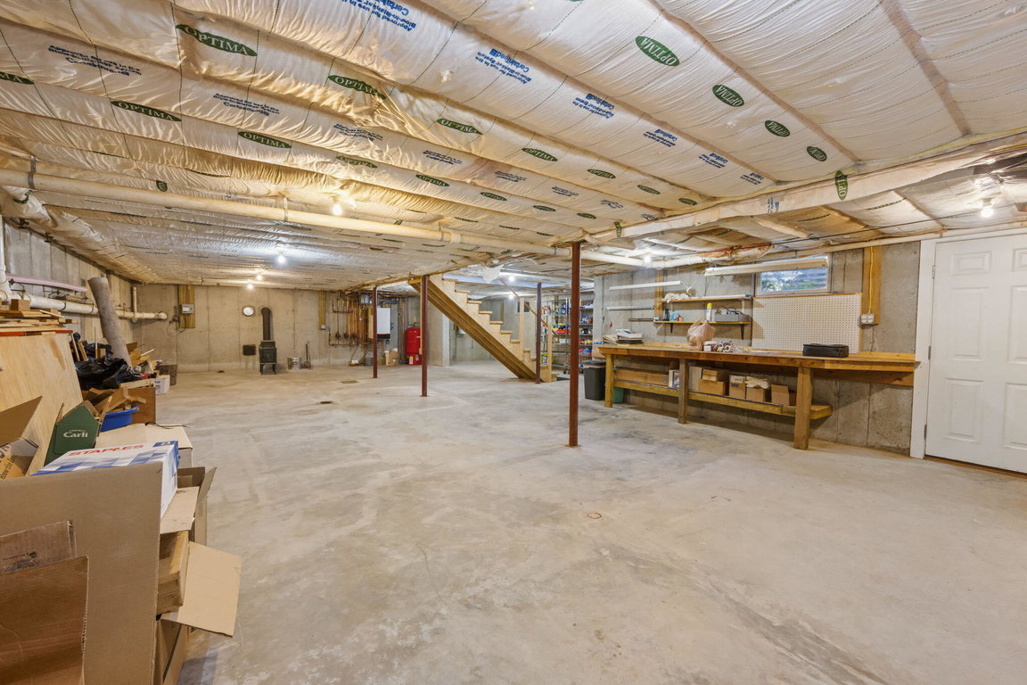 Full Basement