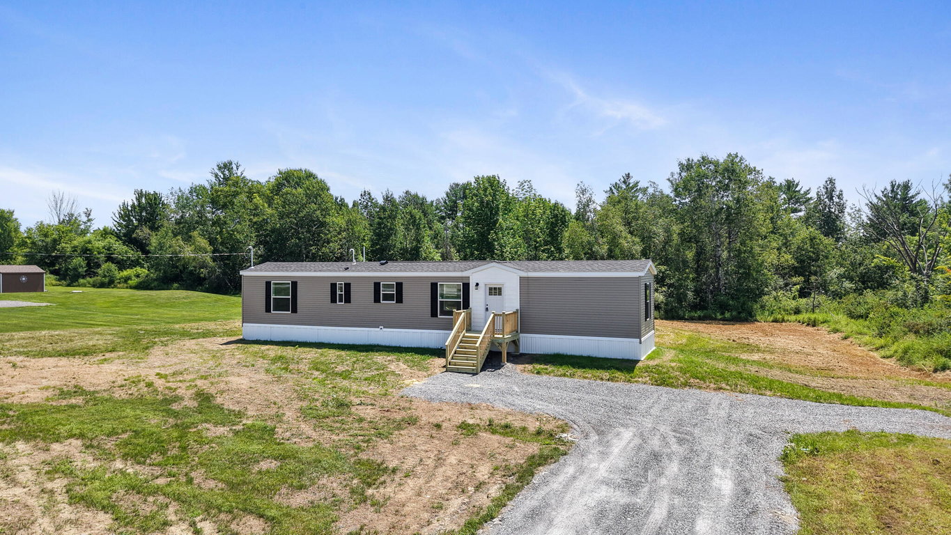 32 Indian Heights Drive Saint Albans