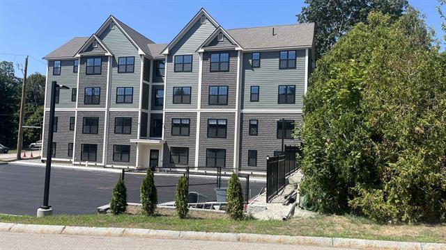 725 Central Avenue Dover