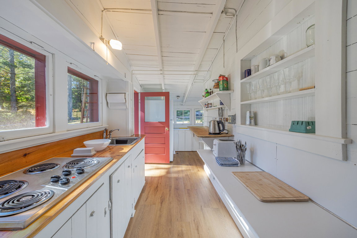 57-32 Lichen Lane-DTP