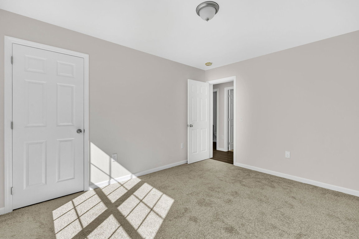27-web-or-mls-63-bridgetwin-rd