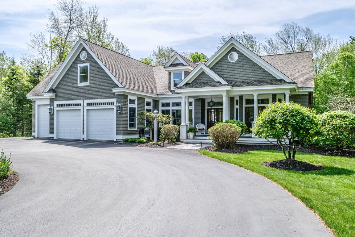 11 Silver Brook Circle Scarborough