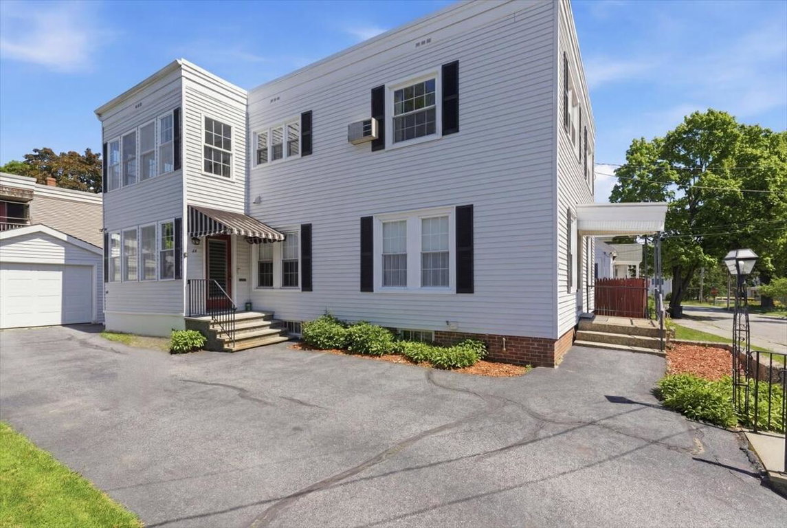 24 Demi Circle Lewiston