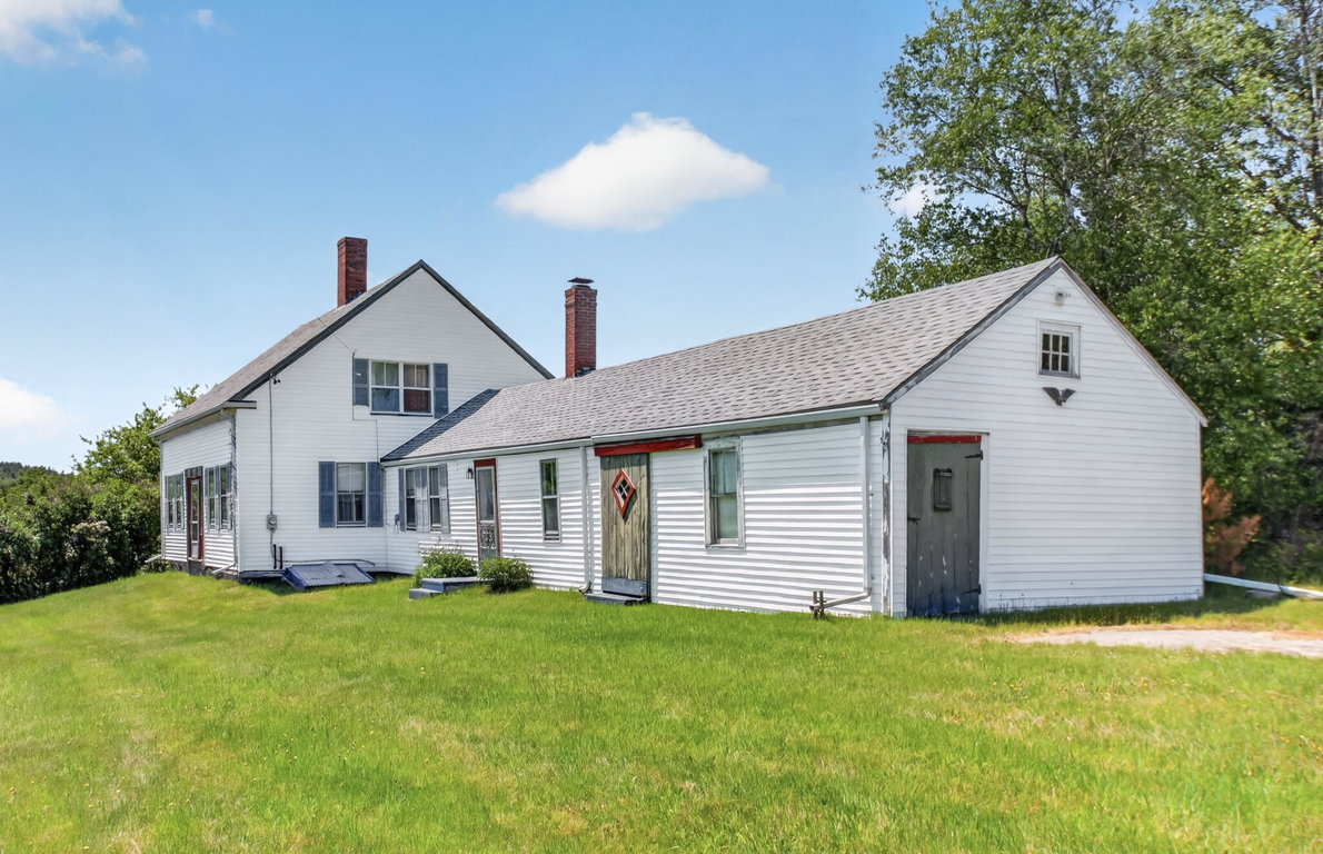 22 Getchell Lane Machias