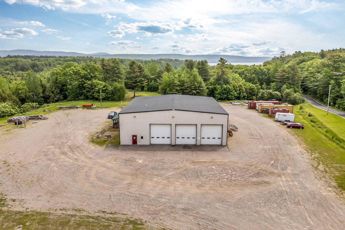 163 Main Road Frankfort
