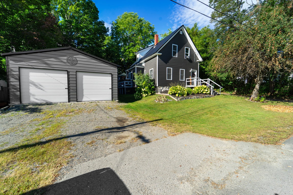 1 Oak Street Milo