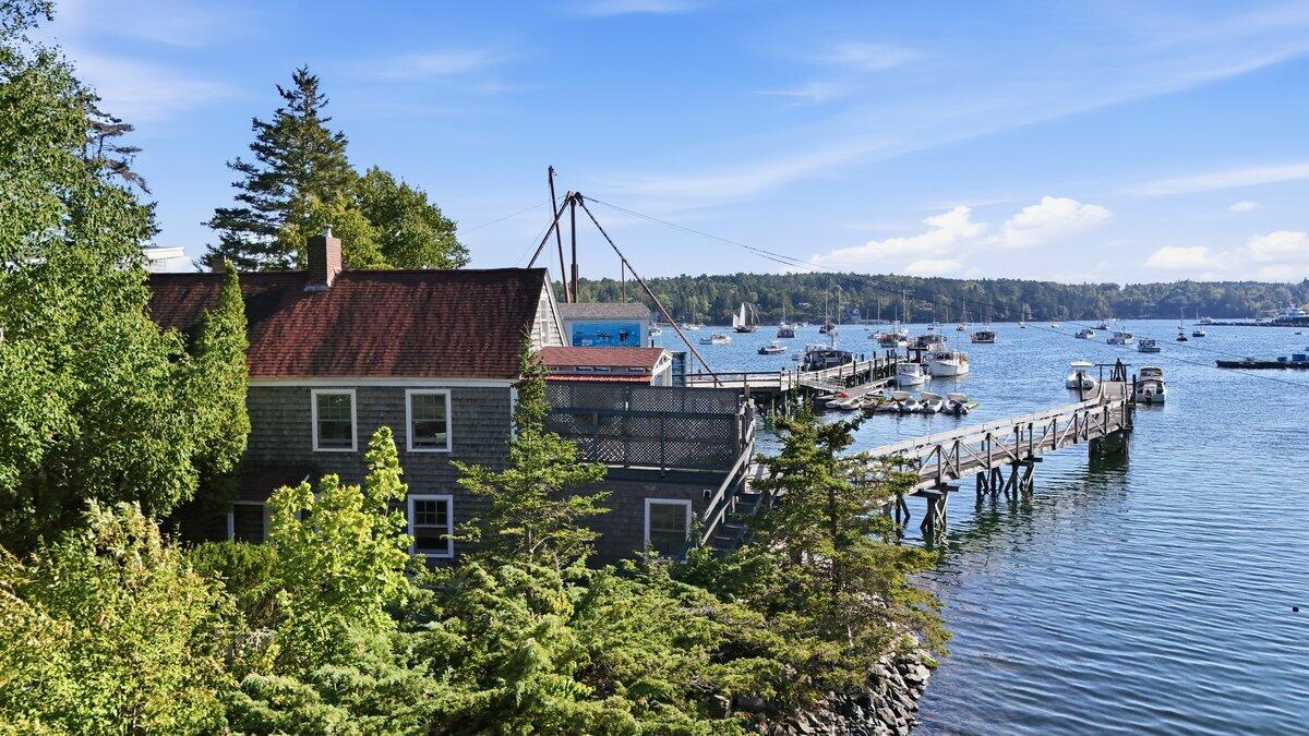 164 Clark Point Rd. 16 of 107