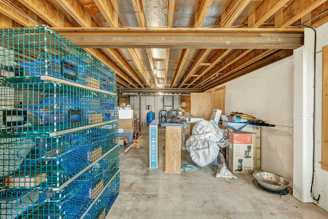 73-web-or-mls-1197-bay-rd