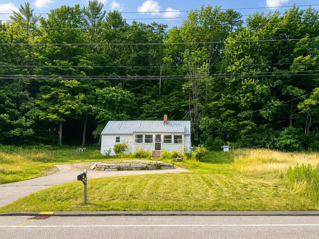 462 Main Street Dixfield