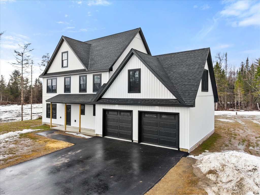 673 Streamside Avenue Hermon