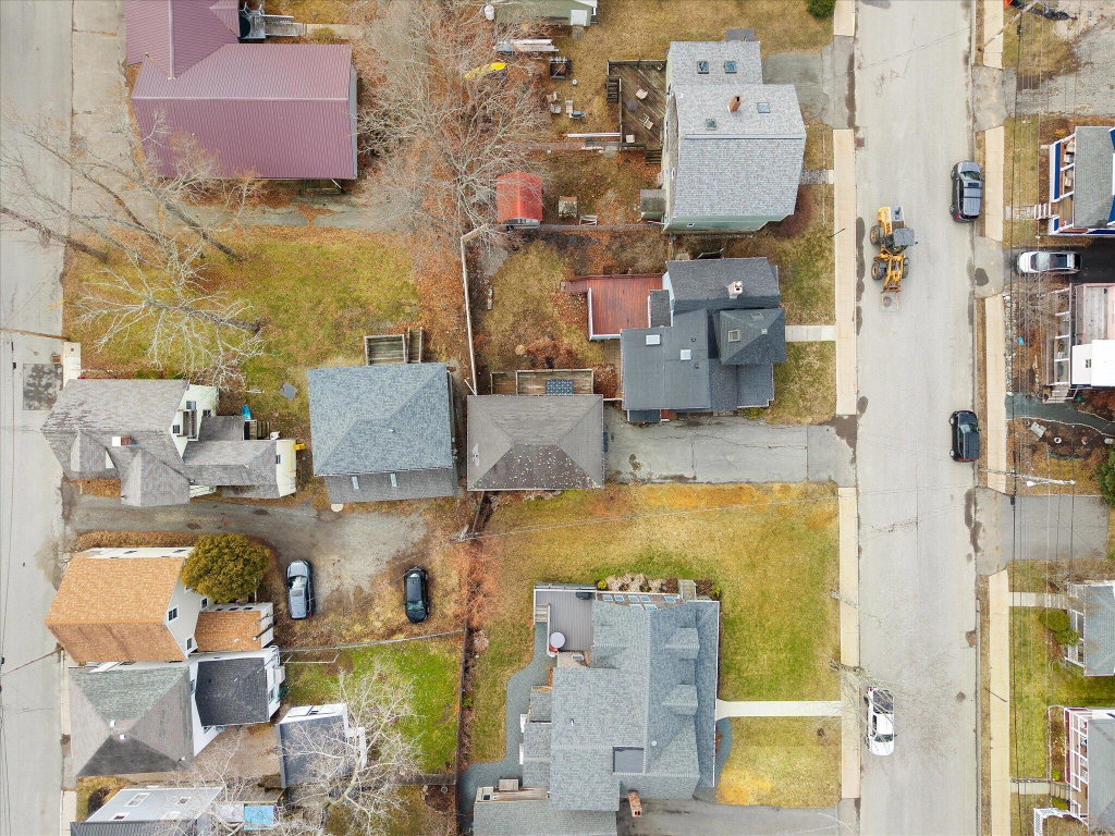 16-78 Ledgelawn Ave