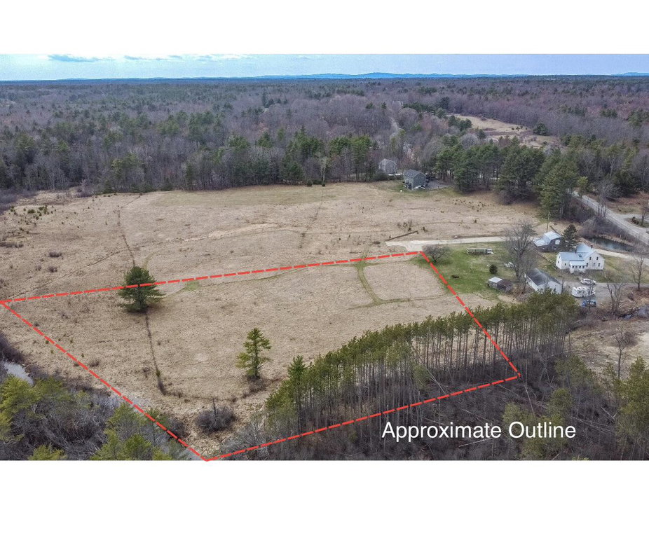 12 Bumblebee Road Gorham