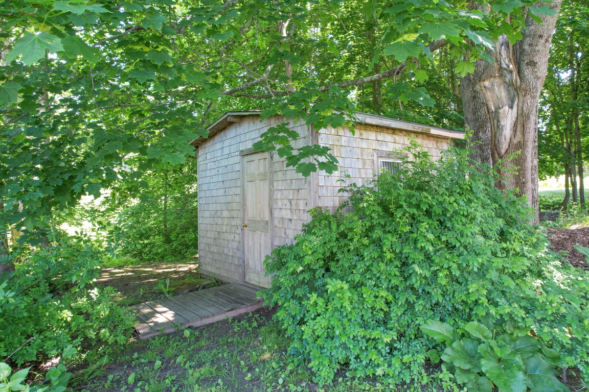 Out building