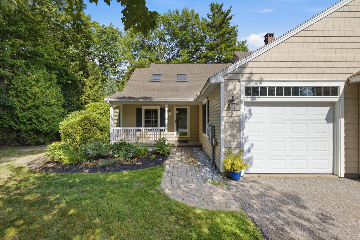 11 Sterling Drive Kennebunk